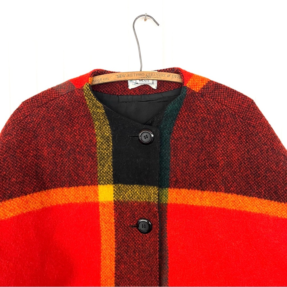Vintage 70s 80s Rainbow Colorful Plaid Poncho Jacket Medium Short Soft Buttons - Picture 2 of 13